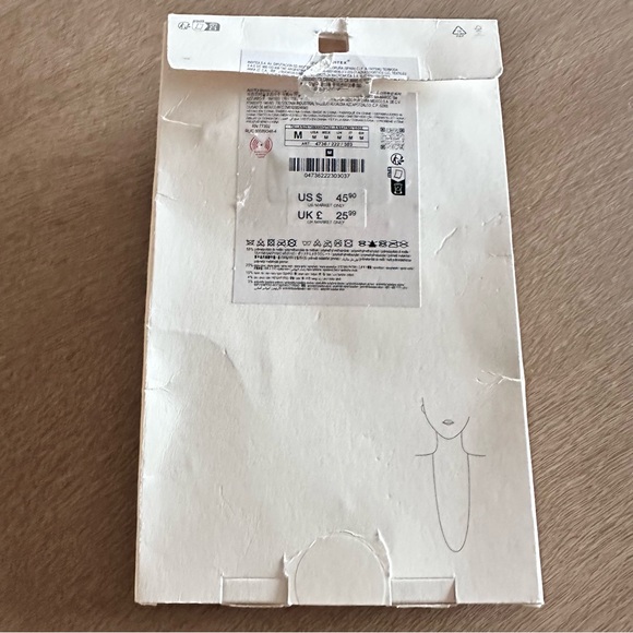 Zara Stone Necklace with Flower Charm - Picture 5 of 7